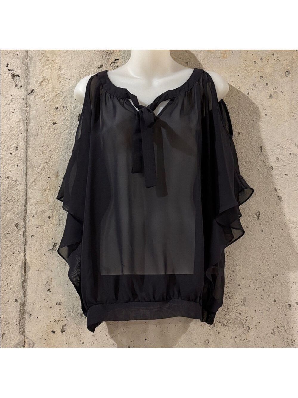Jennifer Lopez Gray Sheer Blouse With Cold Shoulder Butterfly Sleeves - Picture 2 of 7